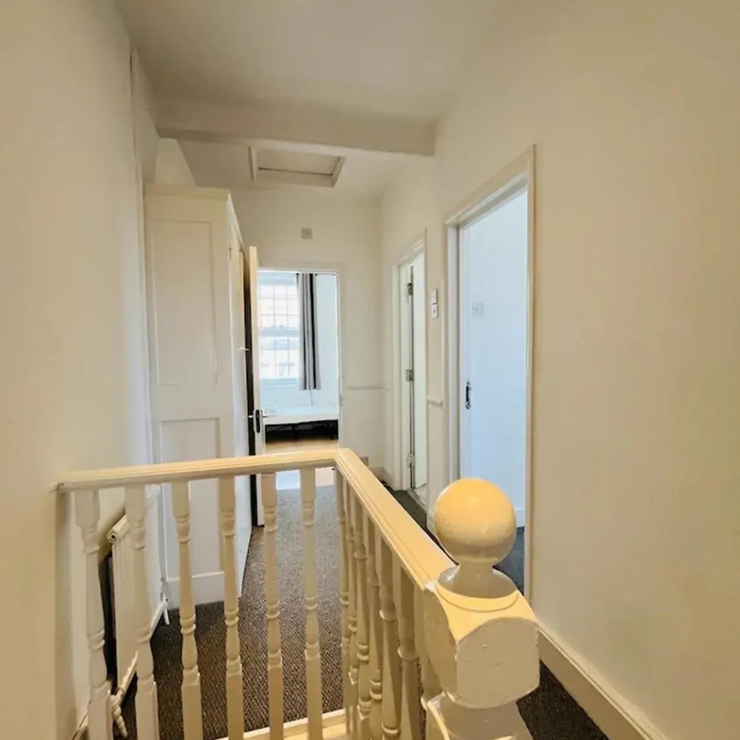 Spacious 3 Bed Flat In Greenwich Apartment London 0*,